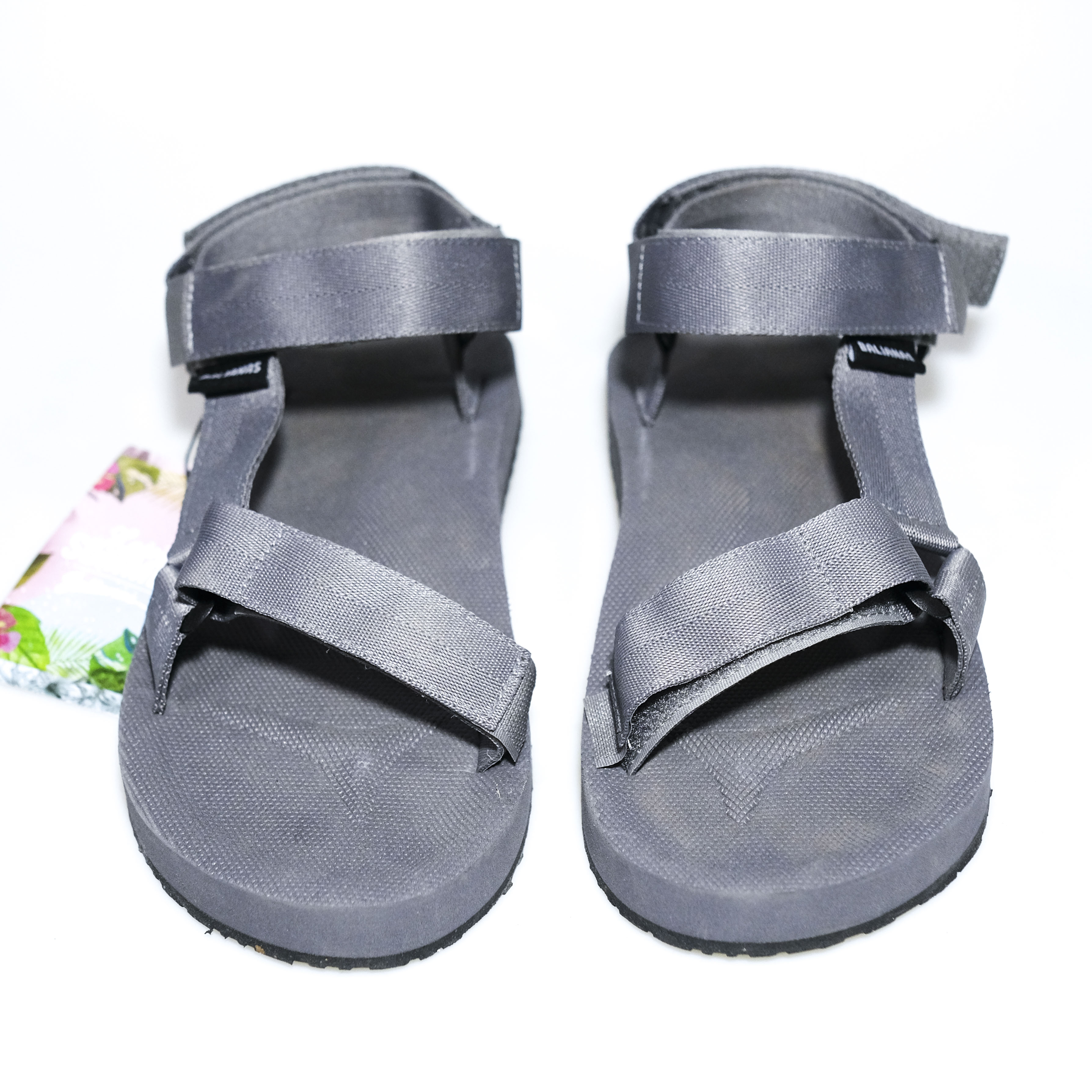 Kato Balianas Grey