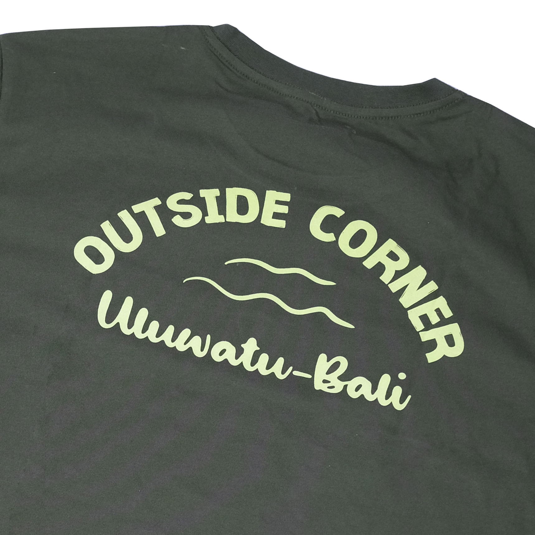 Outside Corner T-Shirt Army – Timeless & Rugged Style